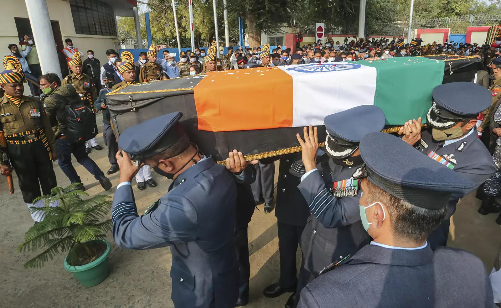 Mortal remains of Group Captain Varun Singh brought to Bhopal airport, last rites on Friday