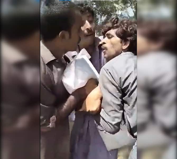 Pakistan wheat crisis escalates as people cry, fight over subsidised flour bags in grim videos