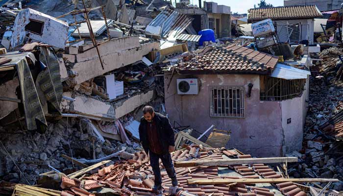Pakistani donates $30 mn to earthquake-hit Turkey